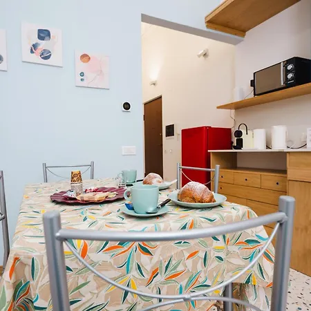 Elea 47 - In The Heart Of Salerno