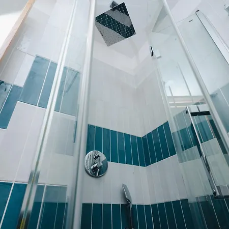 Semesterbostad Elea 47 - In The Heart Of